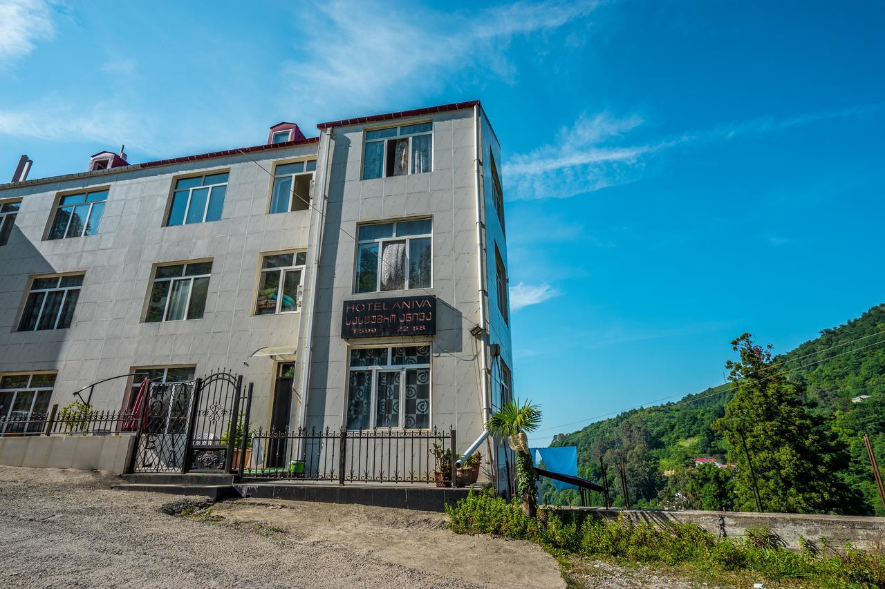 Aniva The Hotel Batumi Bagian luar foto