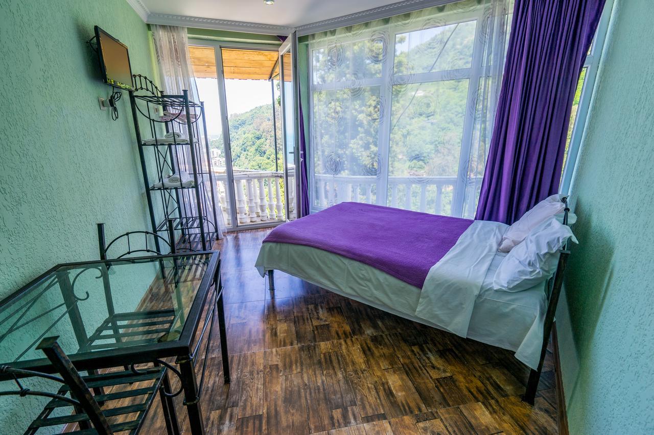 Aniva The Hotel Batumi Bagian luar foto